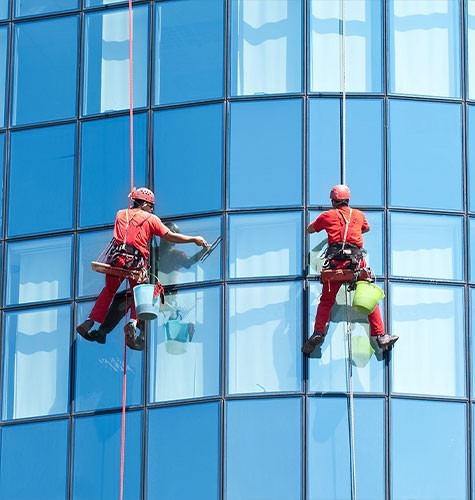 Мытье фасадов промальпинистами в Бугуруслане